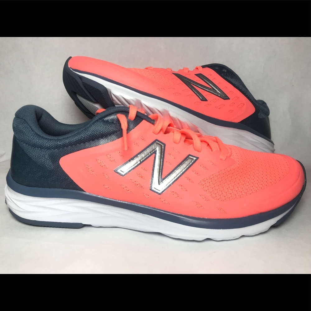 New Balance 490 v5